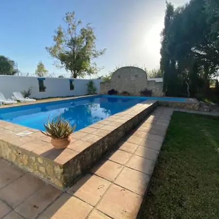Dom wakacyjny El Nino Santamaria , Con Piscina Y Wifi *